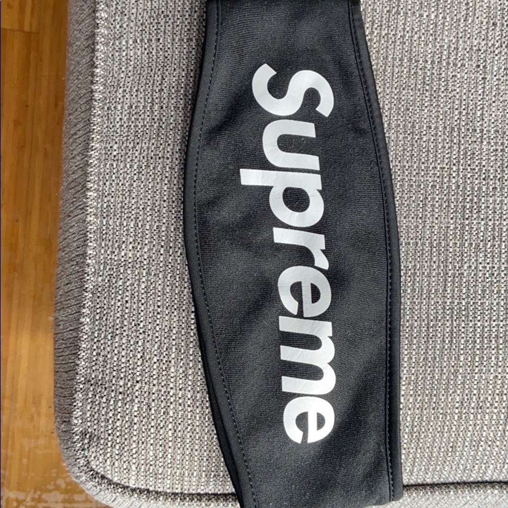 Supreme ear cover